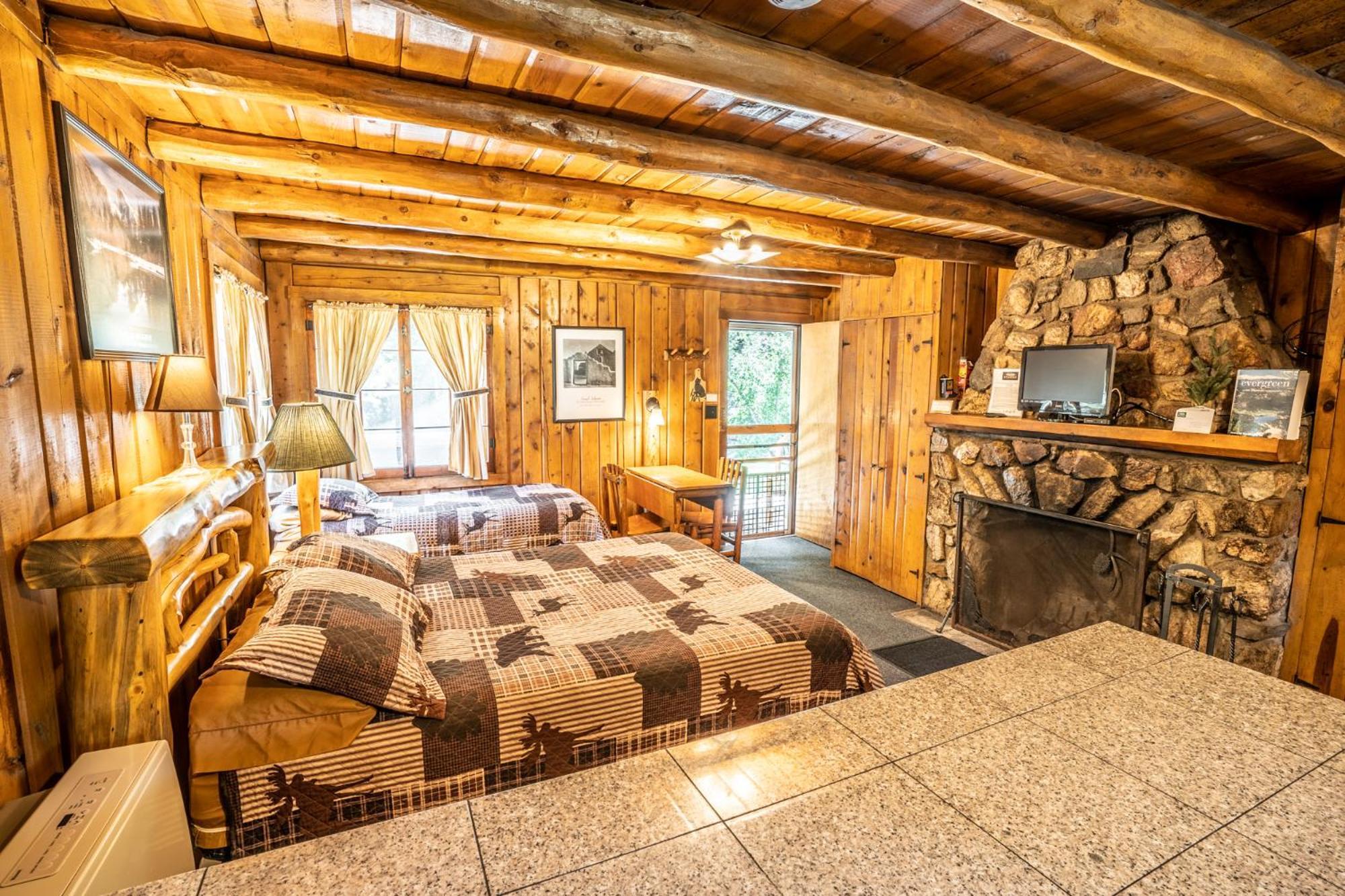 Colorado Bear Creek Cabins Evergreen Room photo