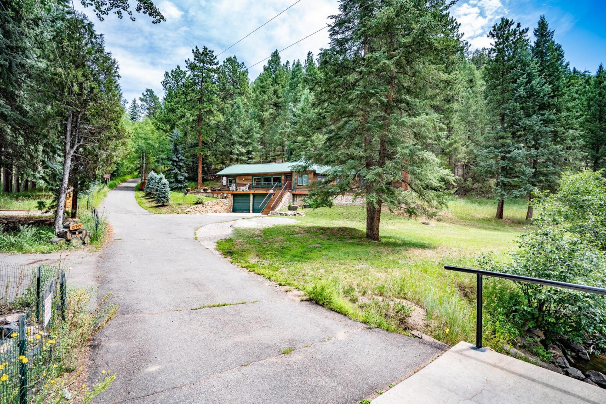 Colorado Bear Creek Cabins Evergreen Room photo